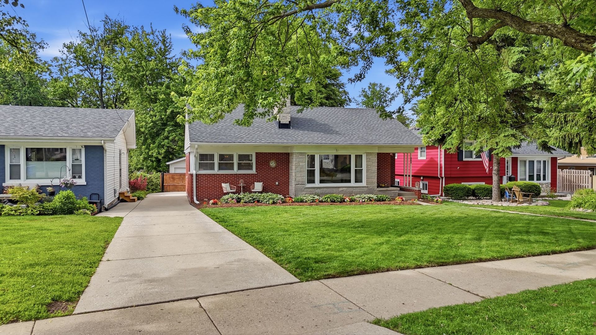 263 Hill Avenue, Glen Ellyn, IL 60137