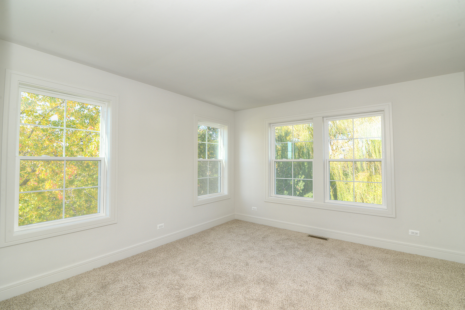 212 Walnut Street #E, Bensenville, IL 60106