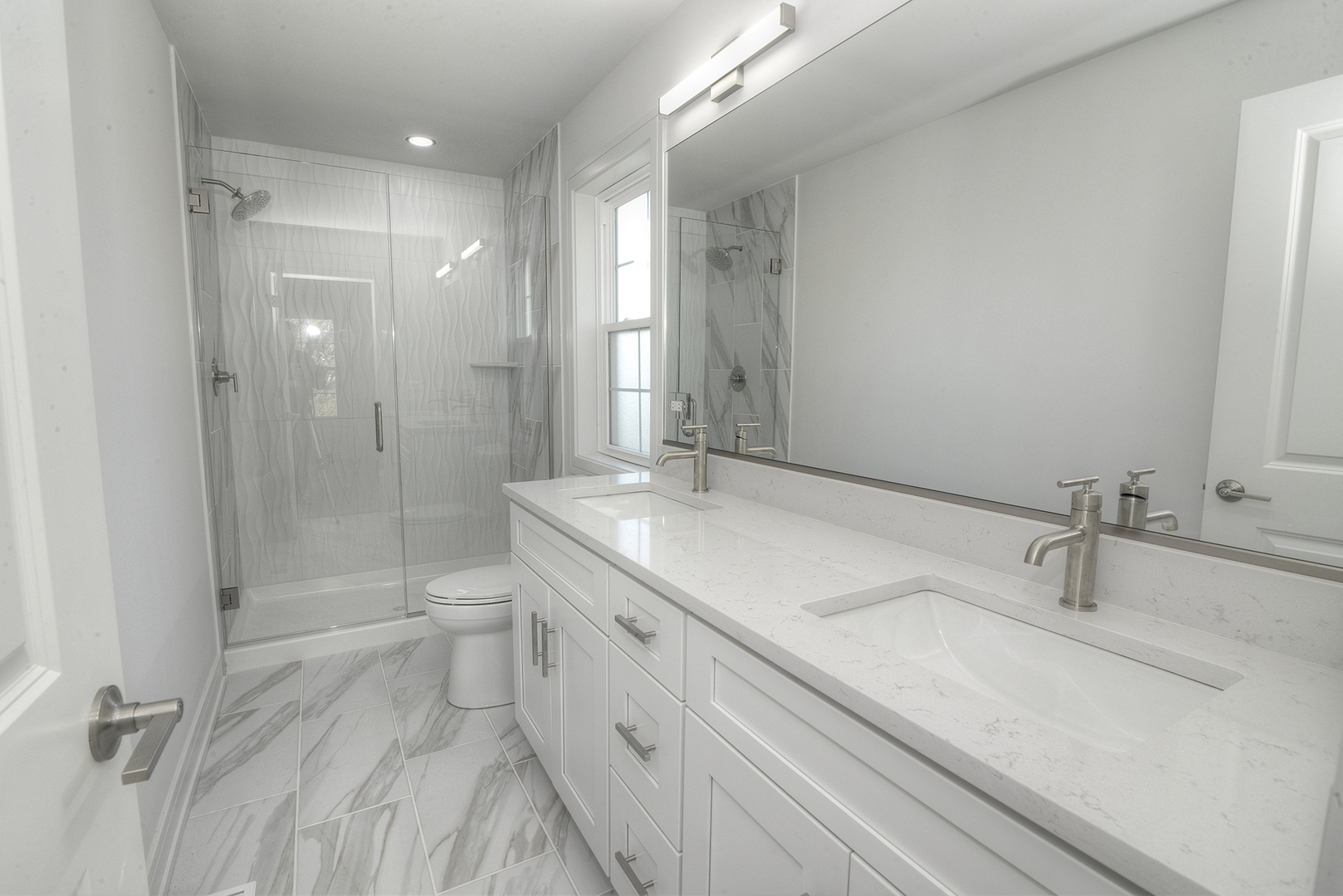 212 Walnut Street #E, Bensenville, IL 60106