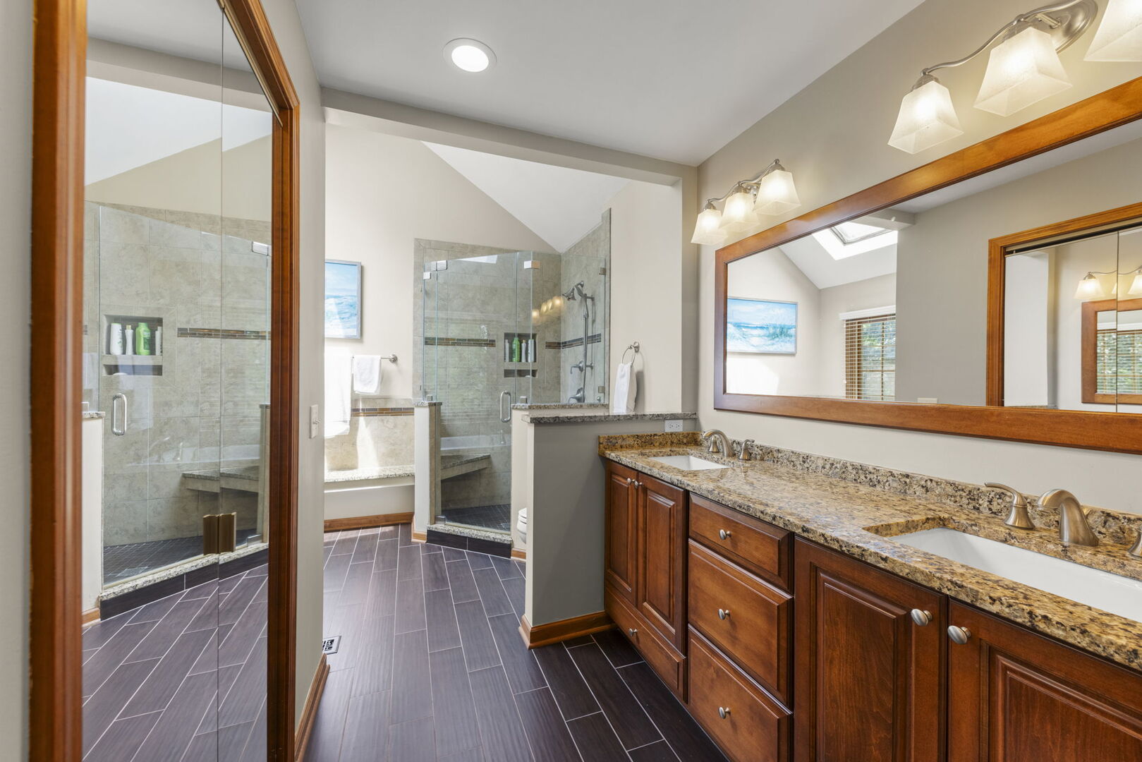 2012 Cromwell Drive, Wheaton, IL 60189