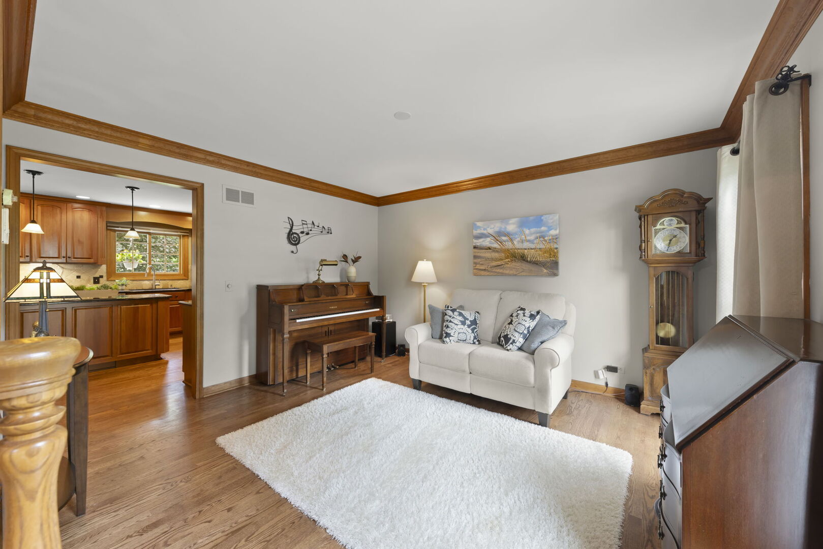 2012 Cromwell Drive, Wheaton, IL 60189
