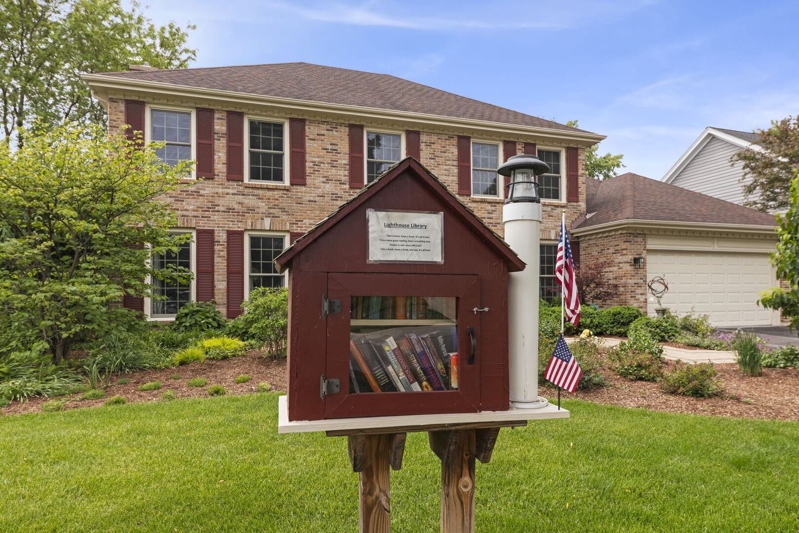 2012 Cromwell Drive, Wheaton, IL 60189