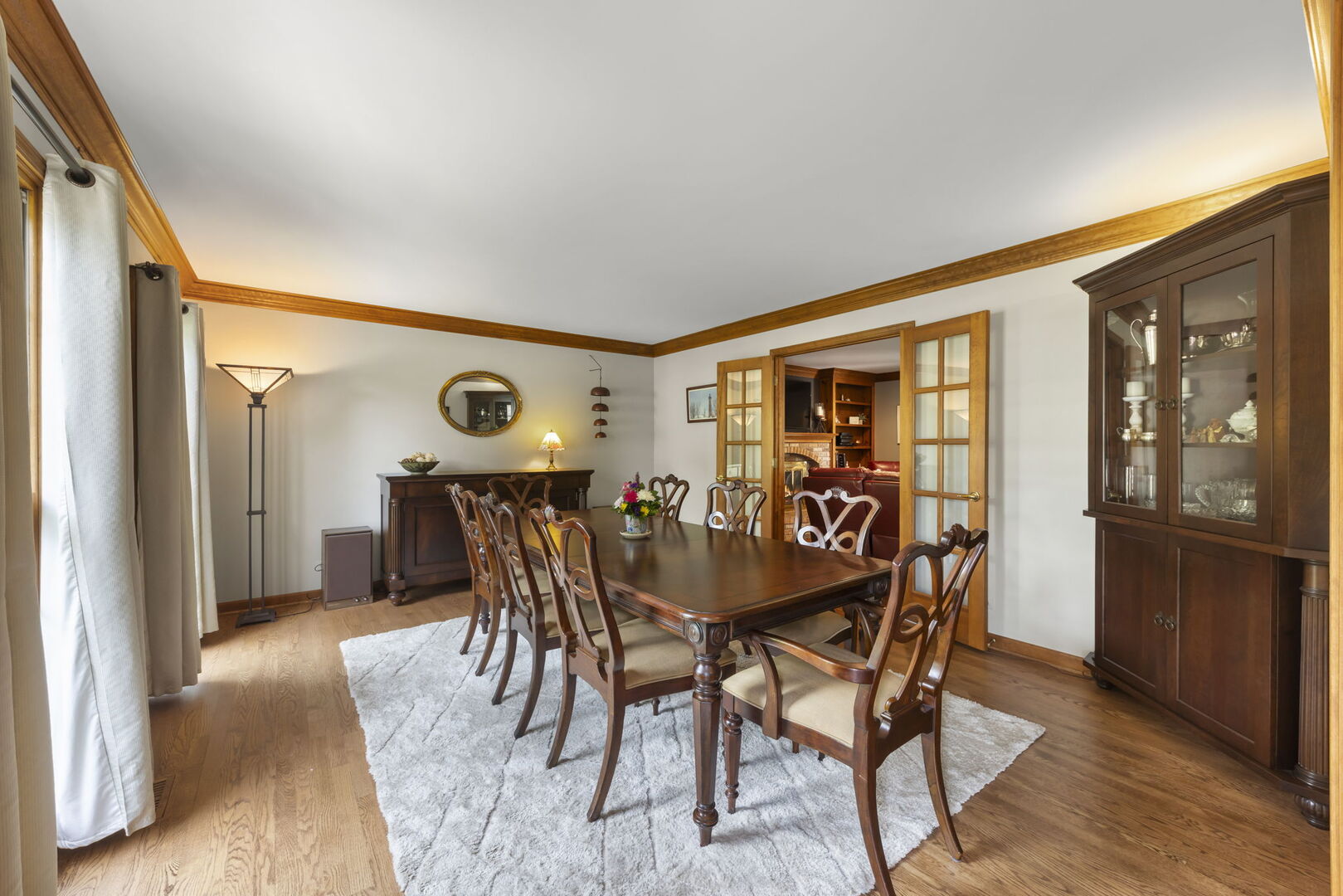 2012 Cromwell Drive, Wheaton, IL 60189