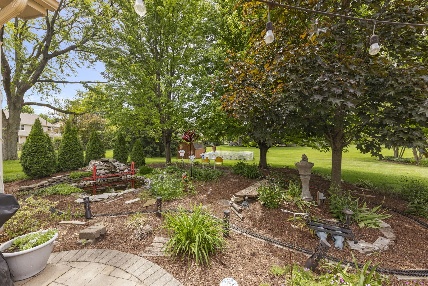 2012 Cromwell Drive, Wheaton, IL 60189