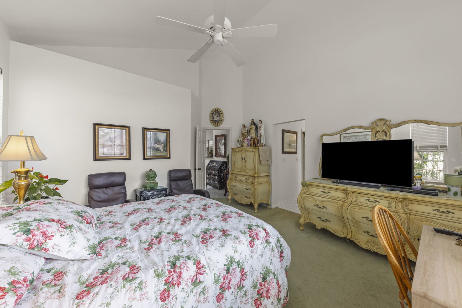 1610 Astor Avenue, Oakbrook Terrace, IL 60181