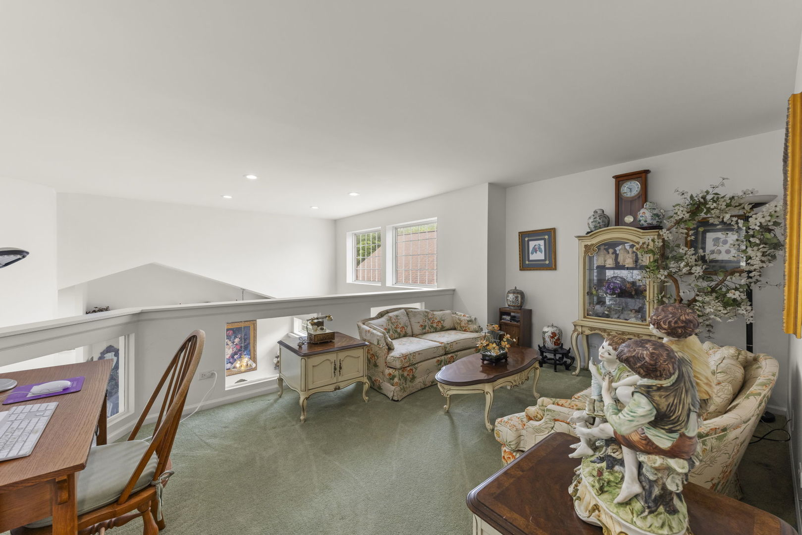 1610 Astor Avenue, Oakbrook Terrace, IL 60181