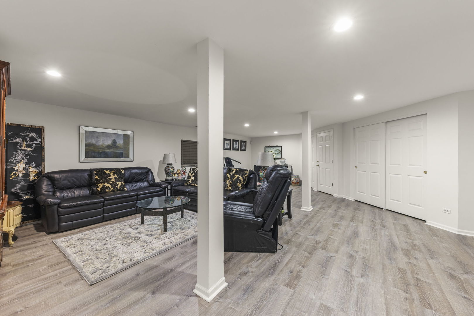 1610 Astor Avenue, Oakbrook Terrace, IL 60181