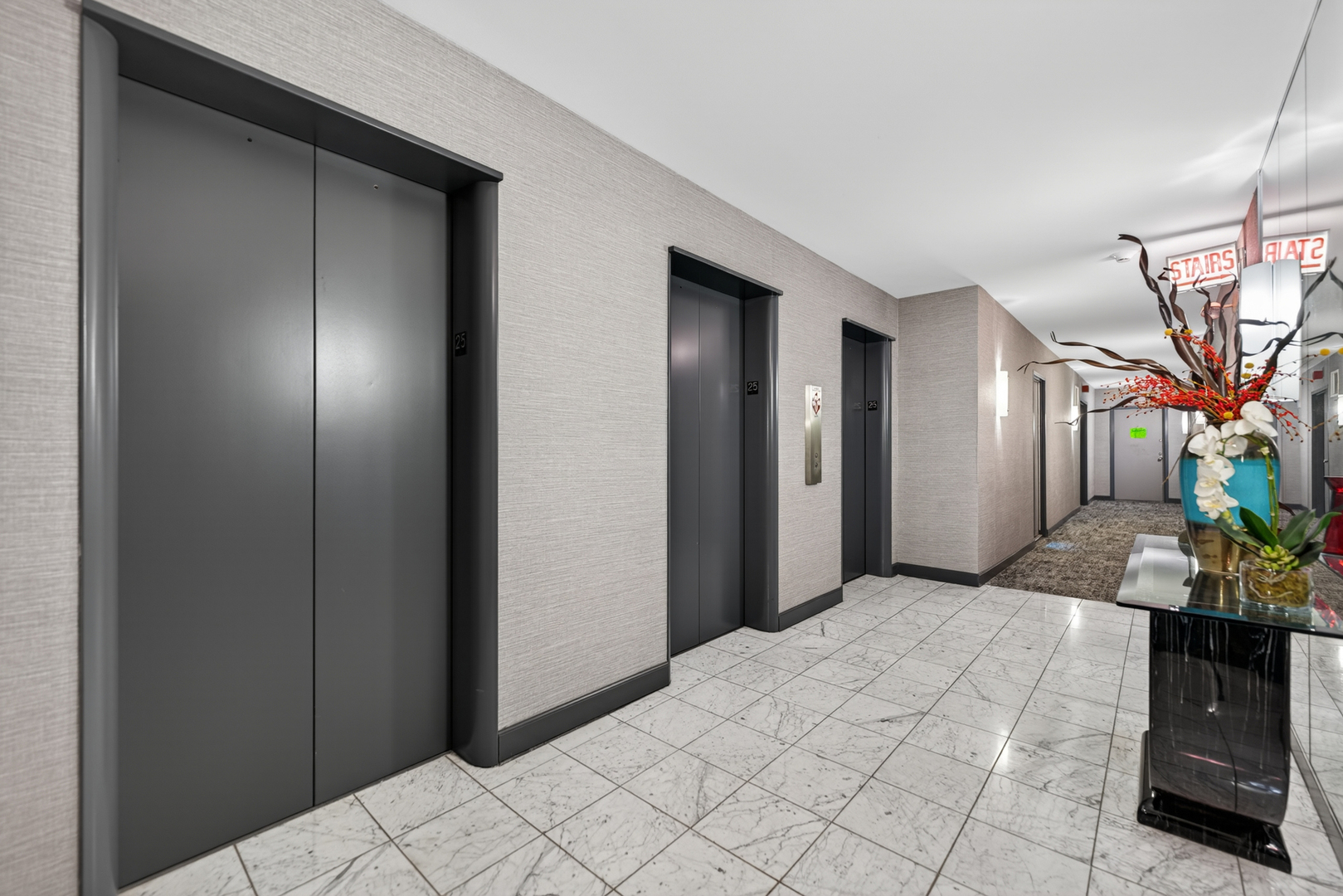 1550 N Lake Shore Drive #25C, Chicago, IL 60610
