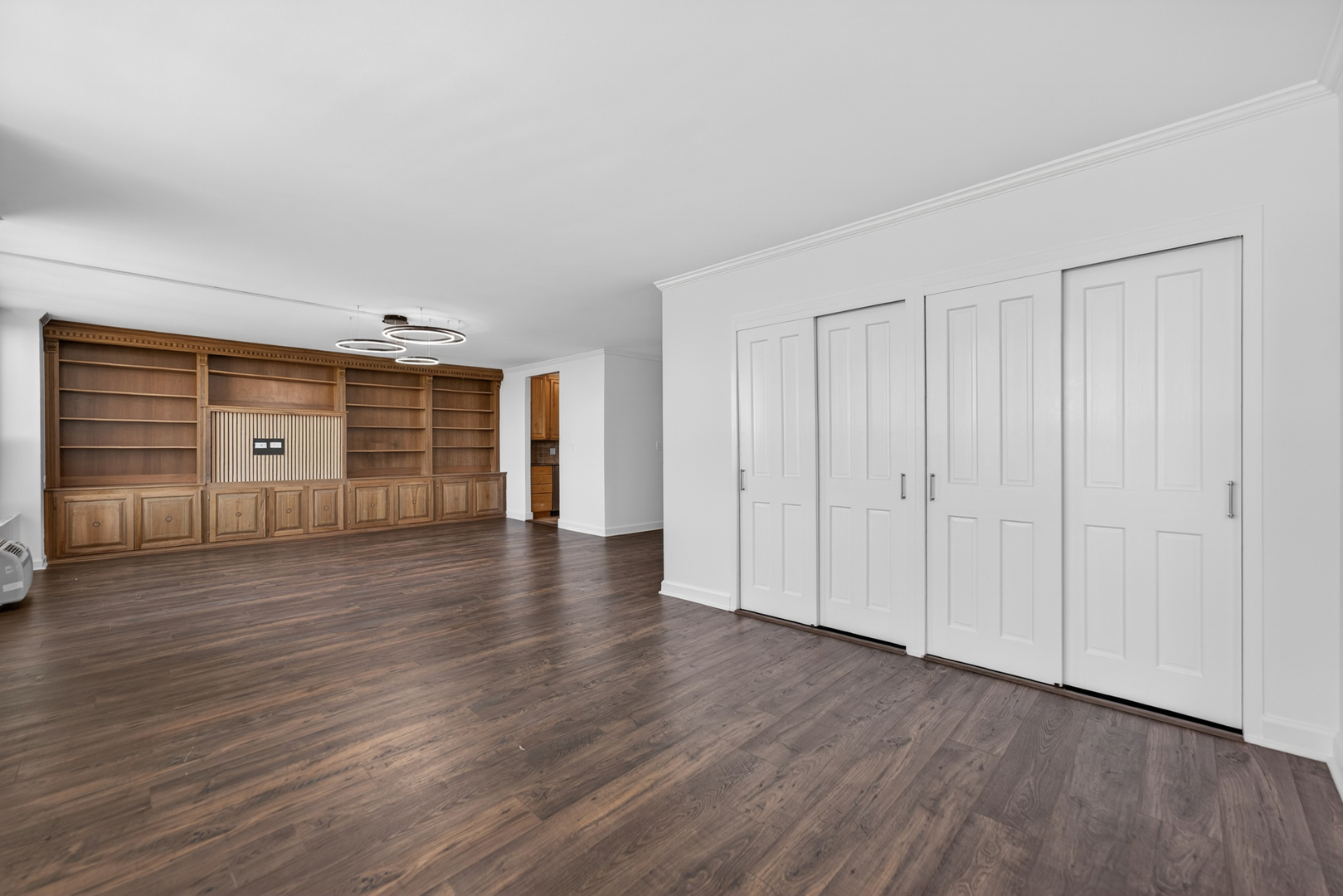 1550 N Lake Shore Drive #25C, Chicago, IL 60610
