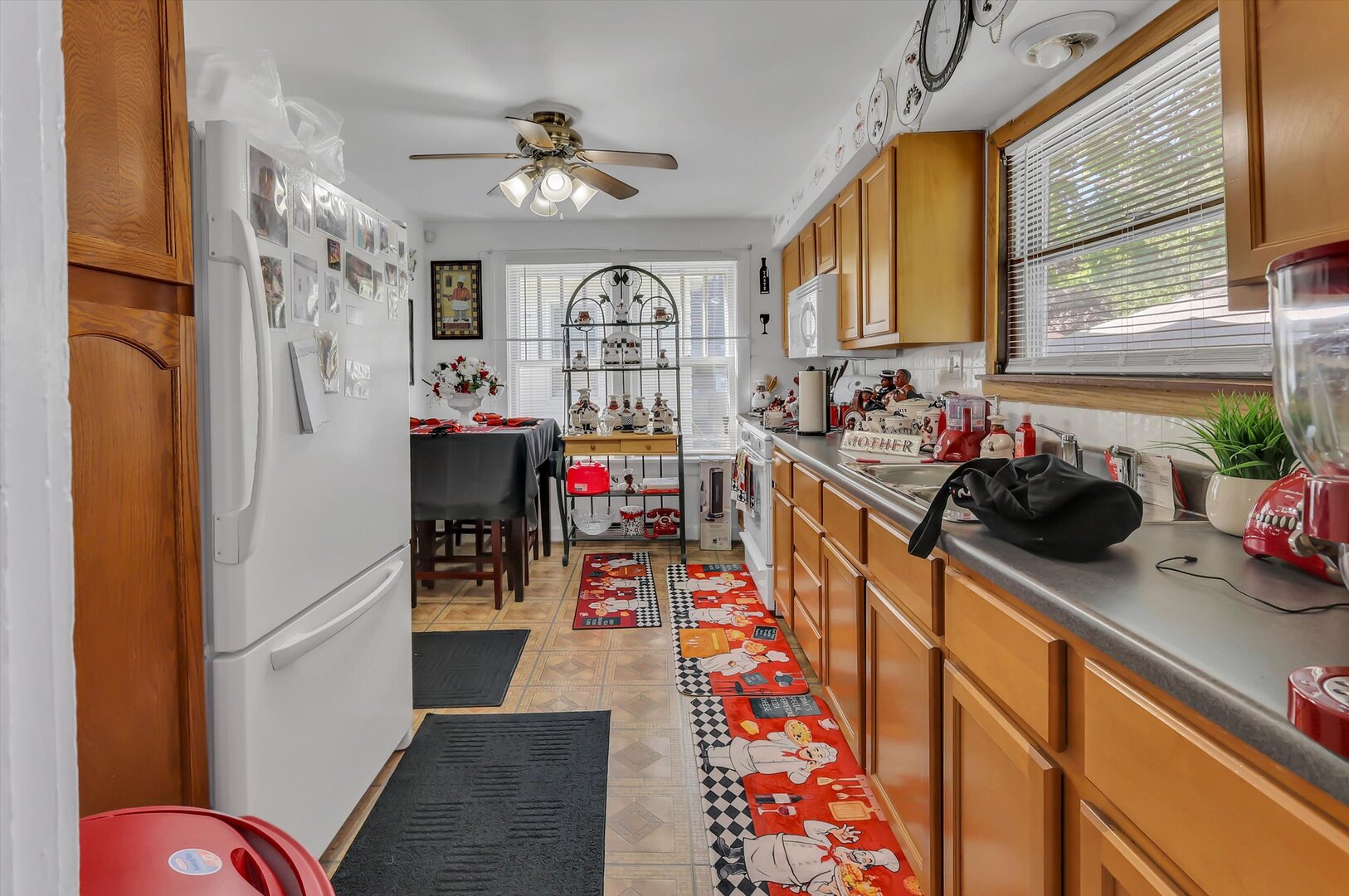 3018 Enoch Avenue, Zion, IL 60099