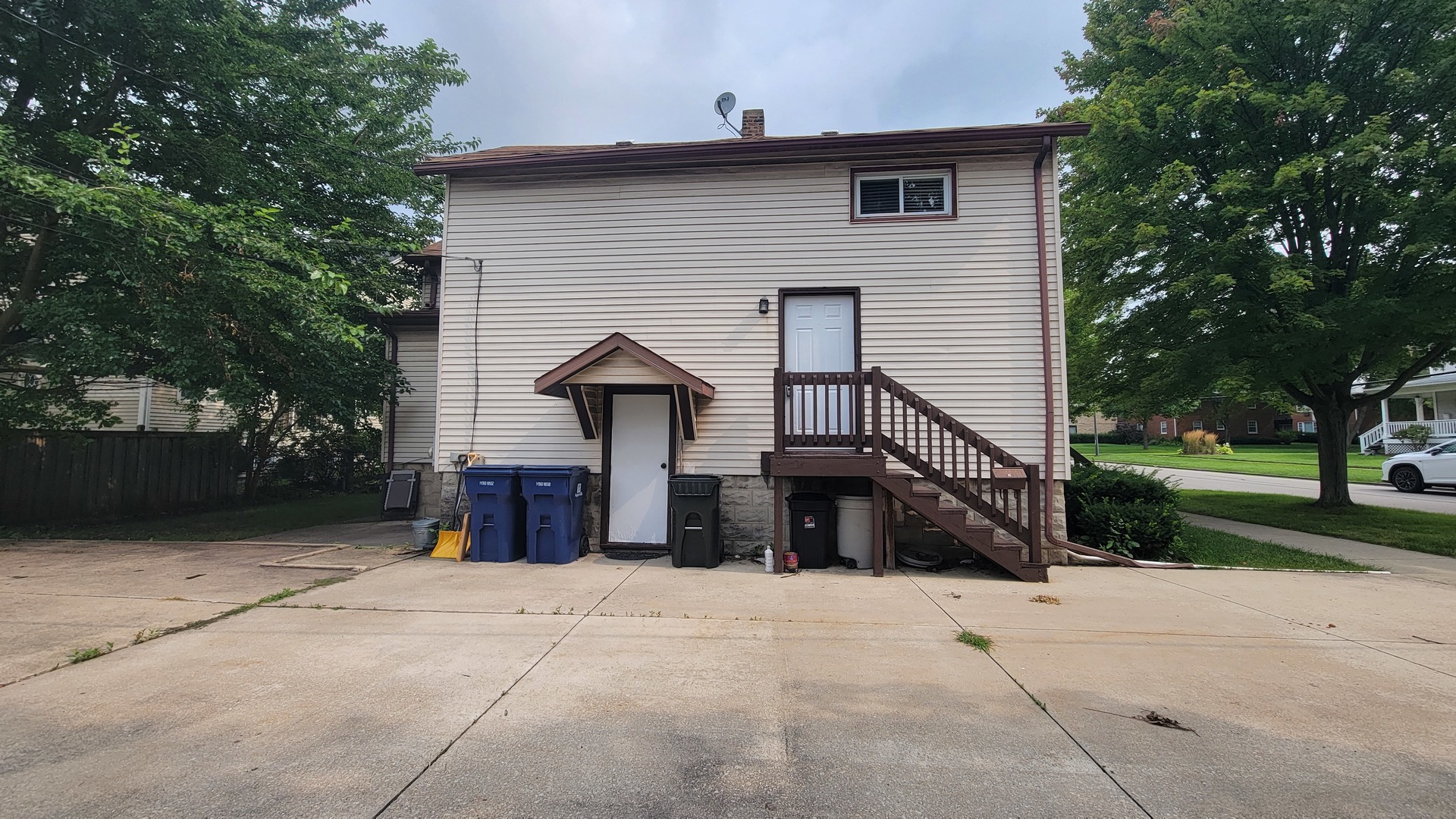 19 N Webster Street #2, Naperville, IL 60540