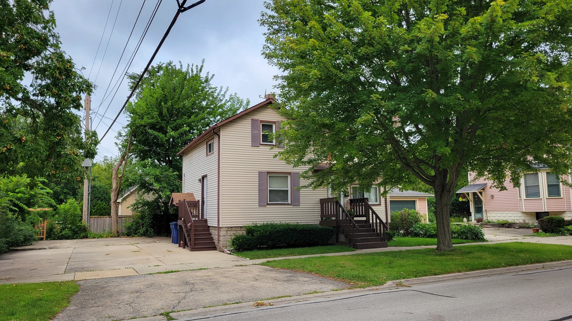 19 N Webster Street #2, Naperville, IL 60540
