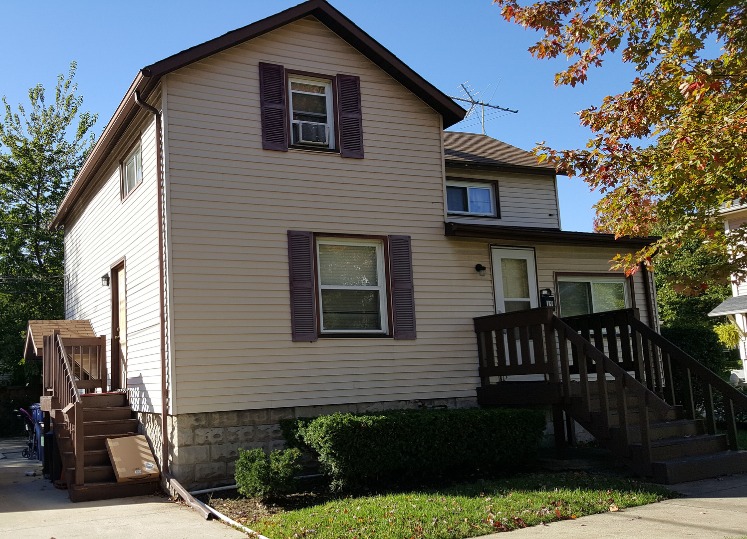 19 N Webster Street #2, Naperville, IL 60540