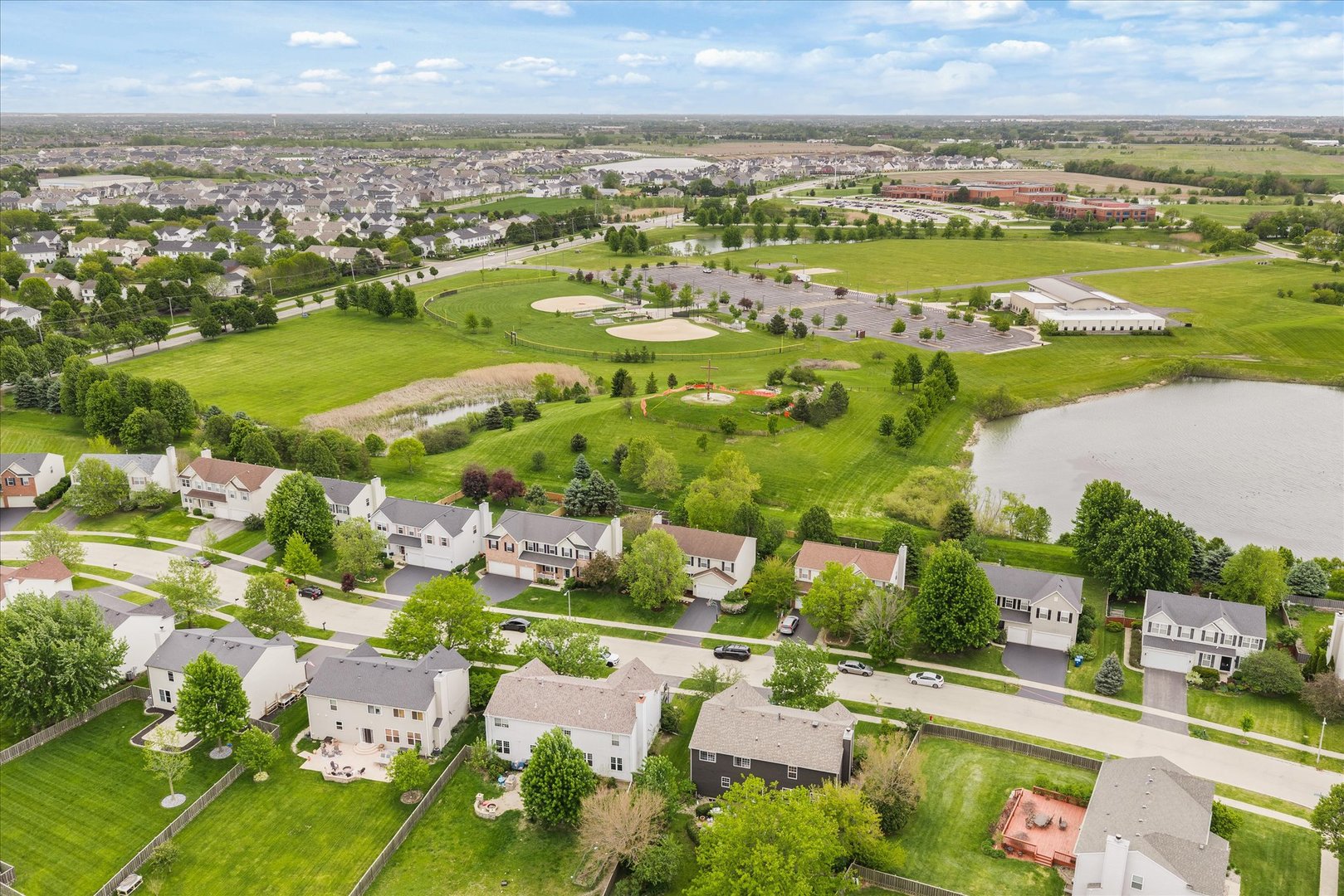 2315 Pagosa Springs Drive, Aurora, IL 60503