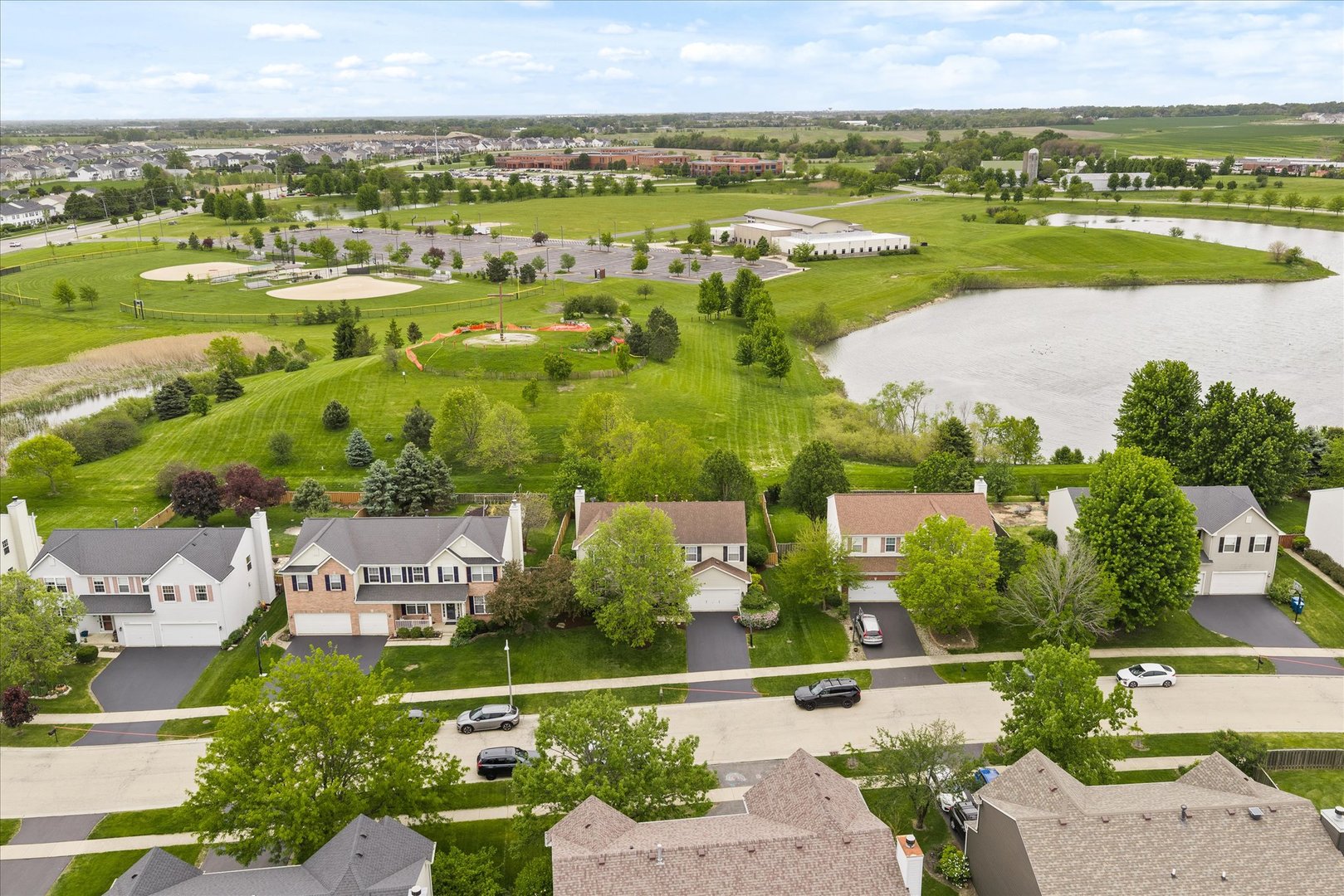 2315 Pagosa Springs Drive, Aurora, IL 60503