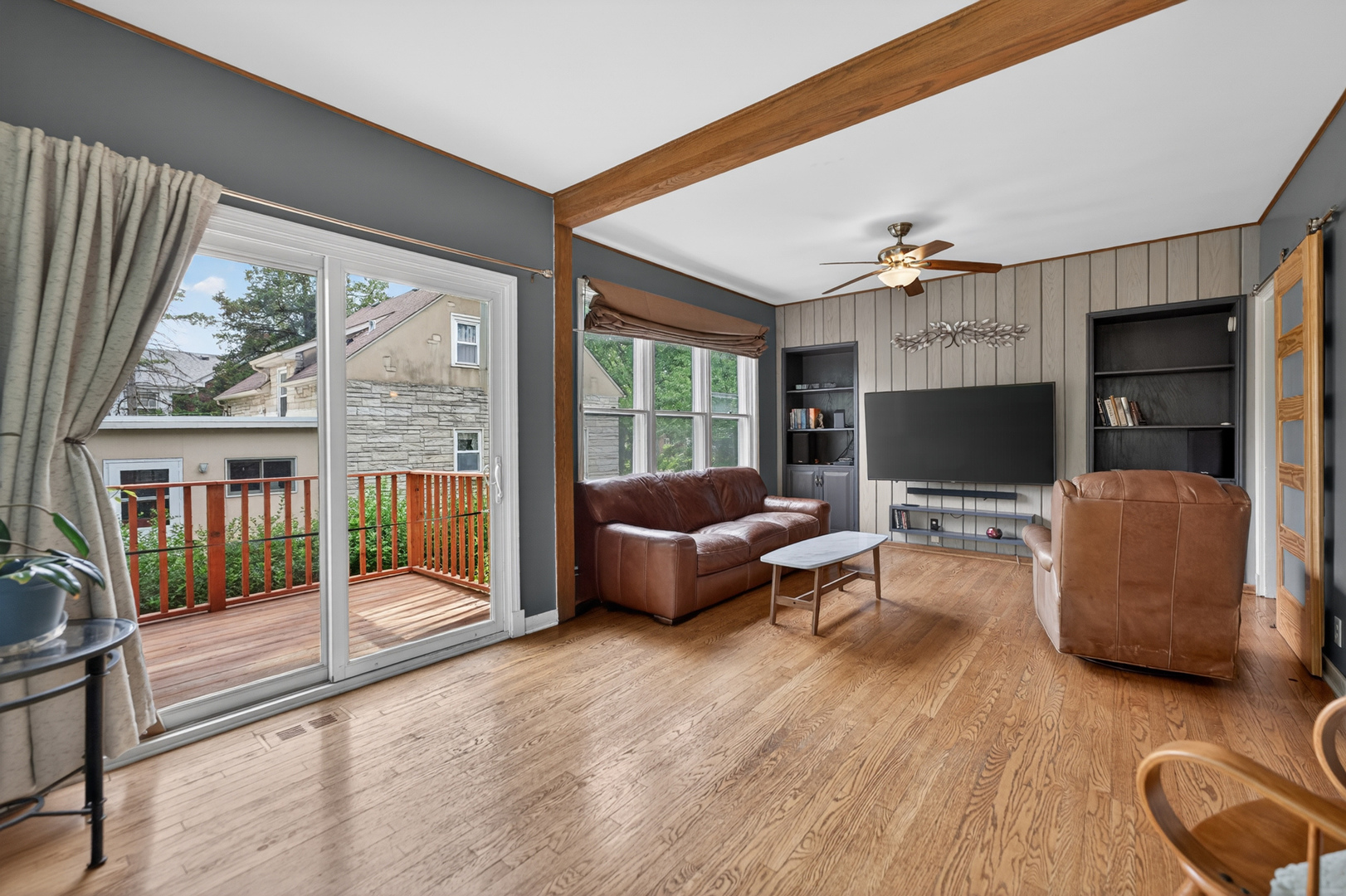 503 S Summit Avenue, Villa Park, IL 60181