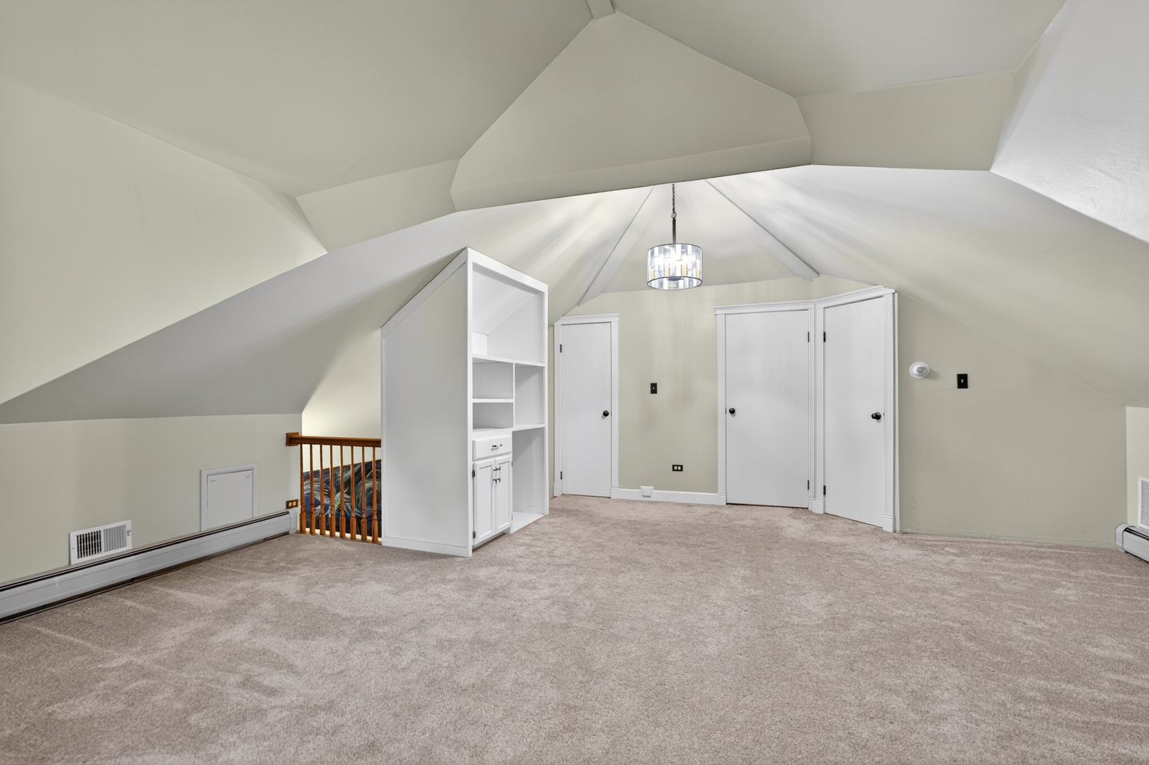 503 S Summit Avenue, Villa Park, IL 60181