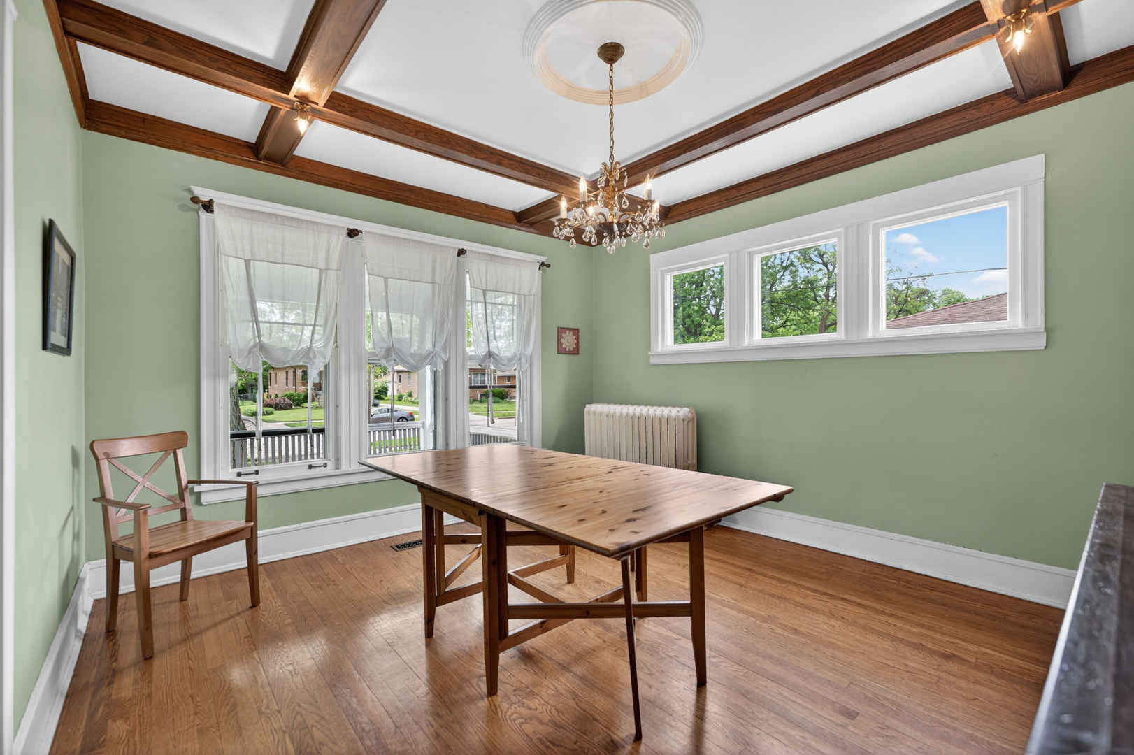 503 S Summit Avenue, Villa Park, IL 60181