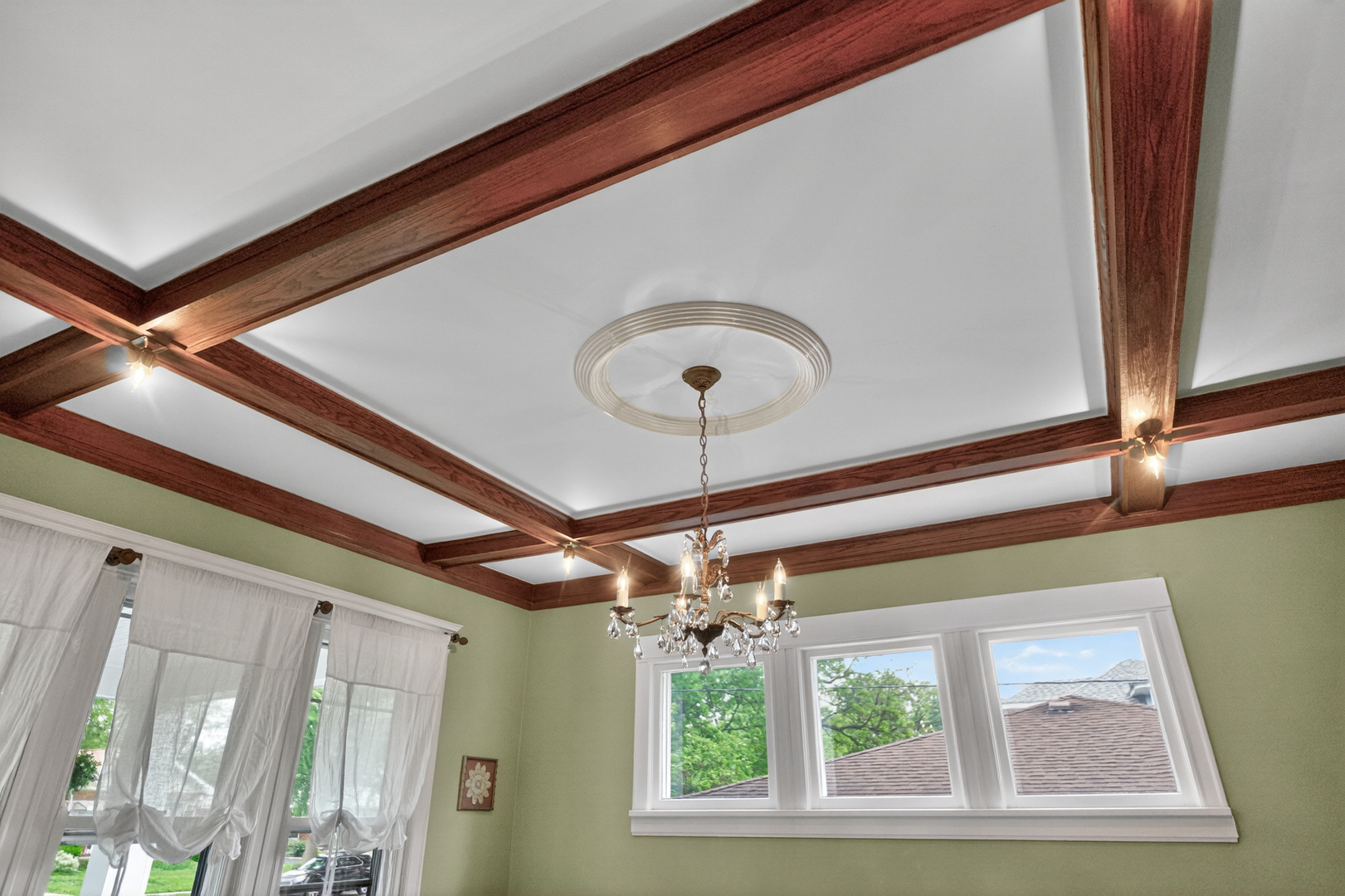 503 S Summit Avenue, Villa Park, IL 60181
