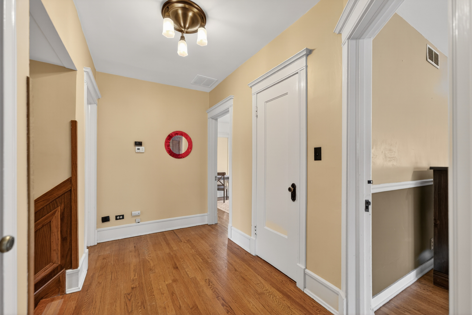 503 S Summit Avenue, Villa Park, IL 60181