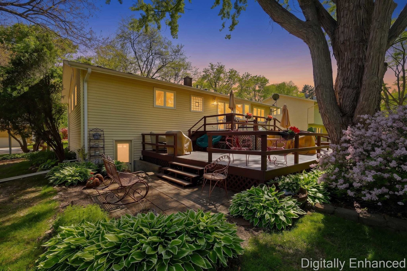 898 E Schirra Drive, Palatine, IL 60074