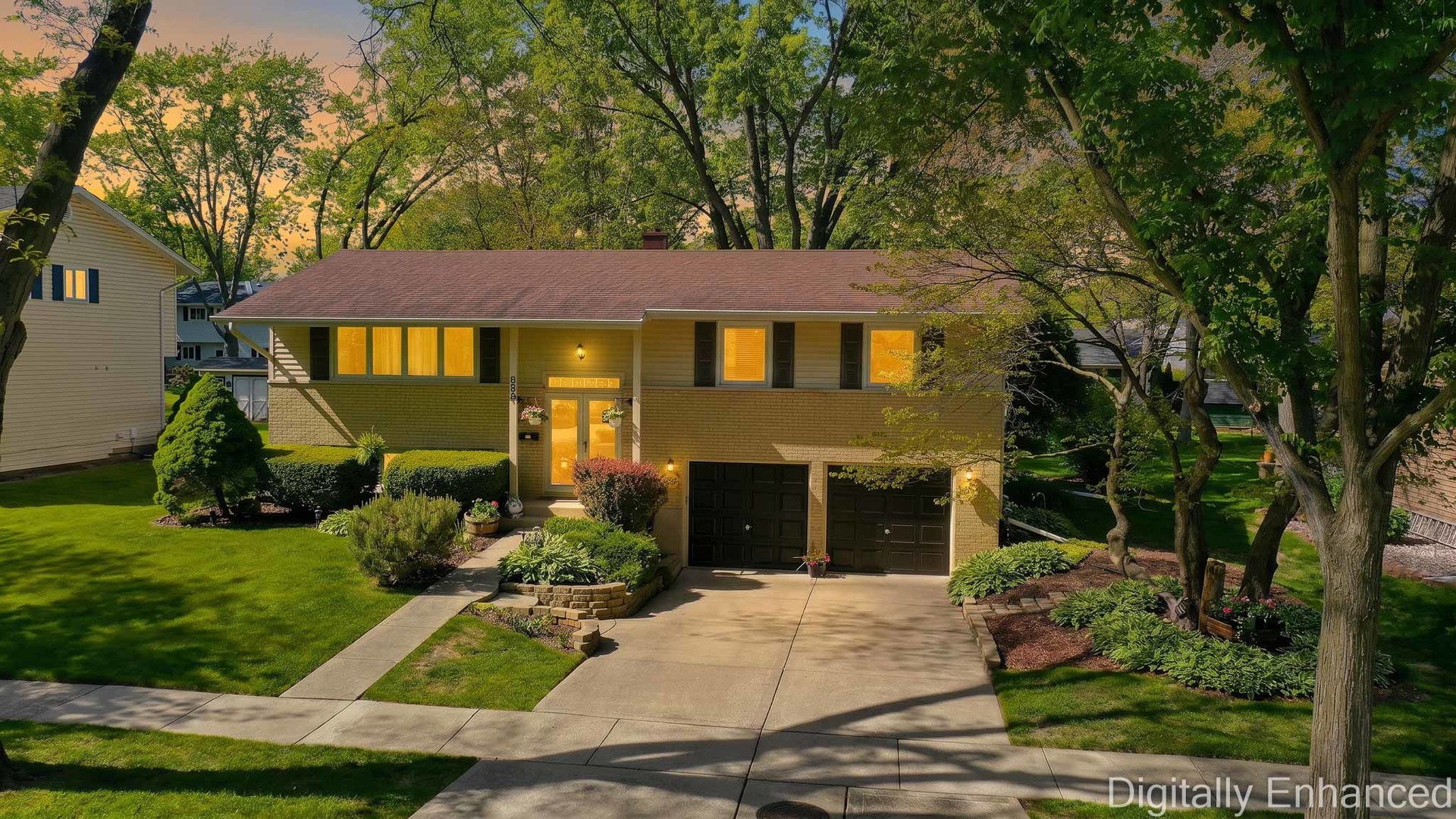 898 E Schirra Drive, Palatine, IL 60074