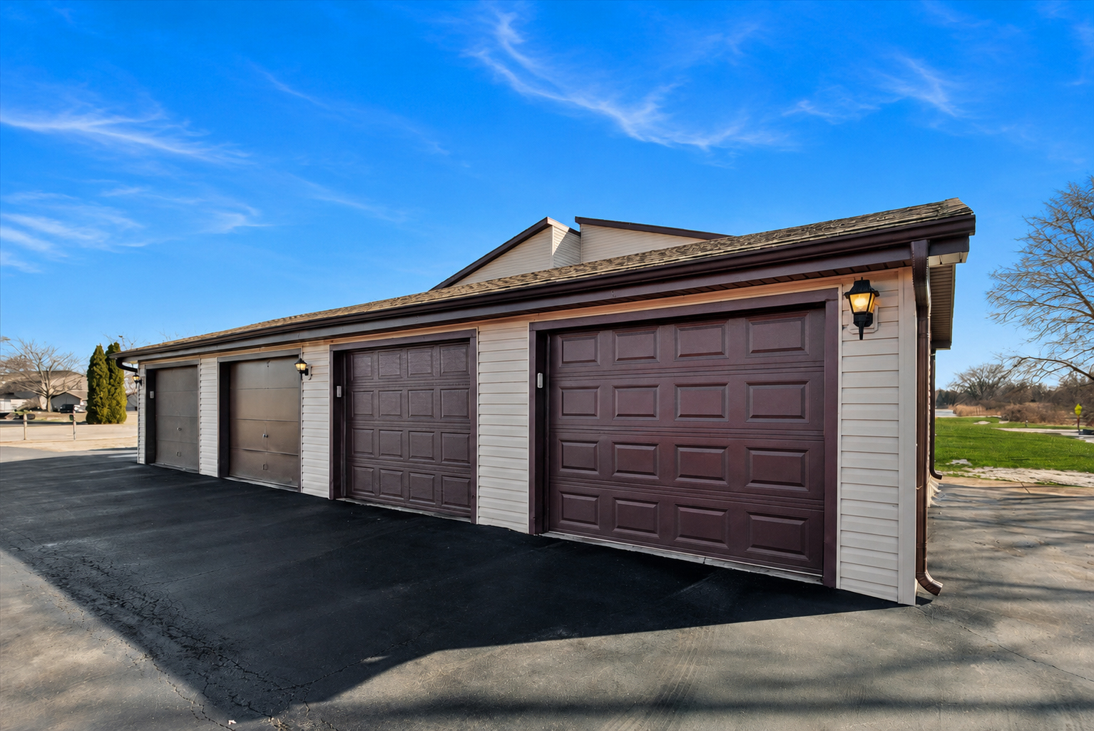 783 Bon Terre Road, New Lenox, IL 60451
