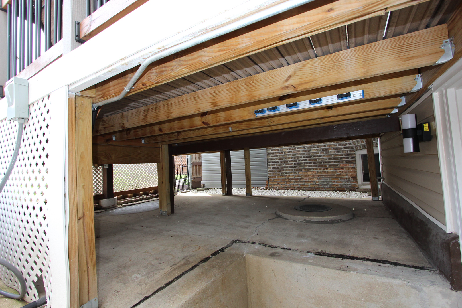 4719 W Warwick Avenue, Chicago, IL 60641