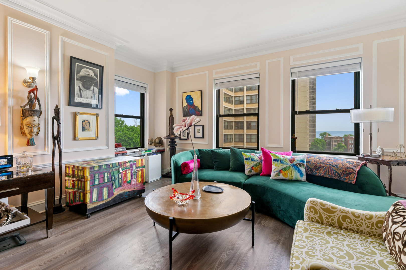6700 S Crandon Avenue #6C, Chicago, IL 60649