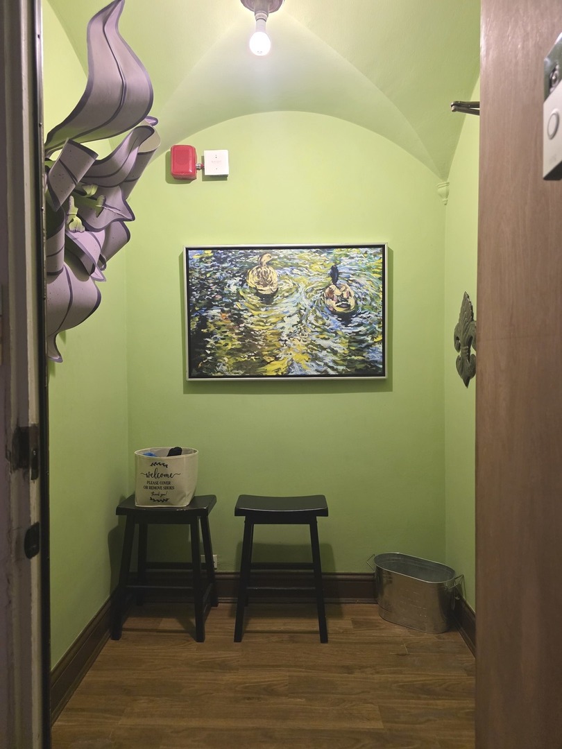 6700 S Crandon Avenue #6C, Chicago, IL 60649