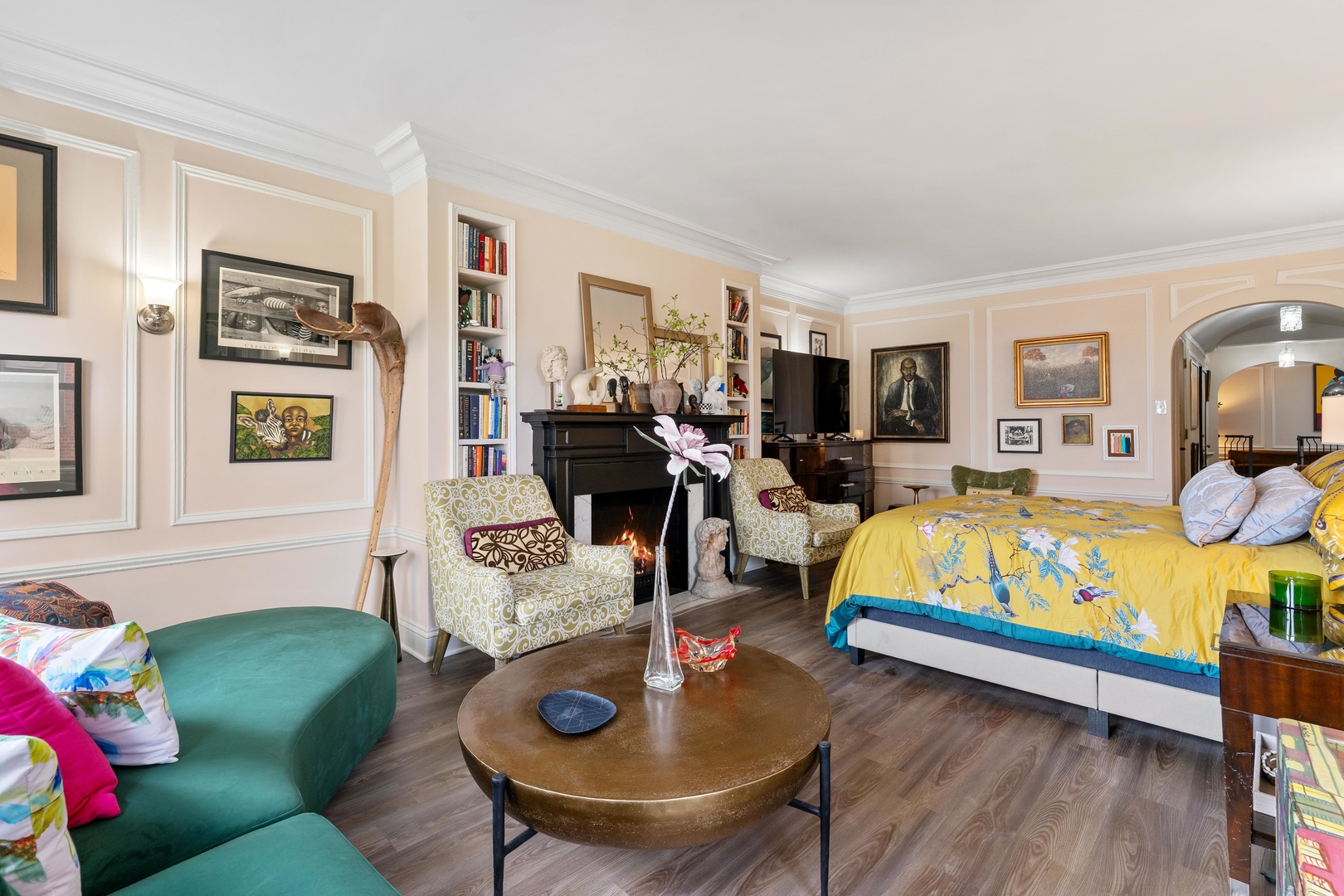 6700 S Crandon Avenue #6C, Chicago, IL 60649