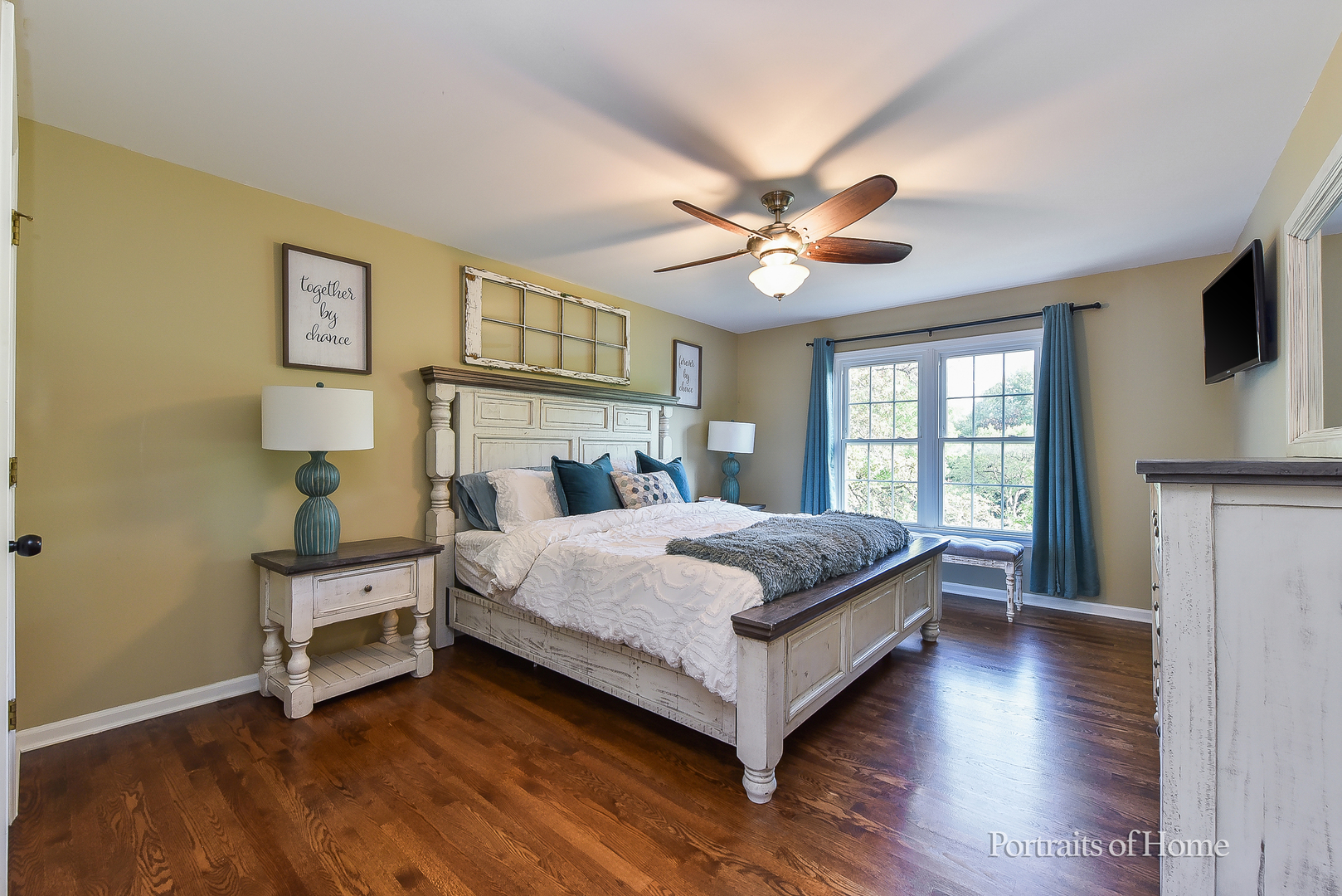 581 Tanager Lane, West Chicago, IL 60185