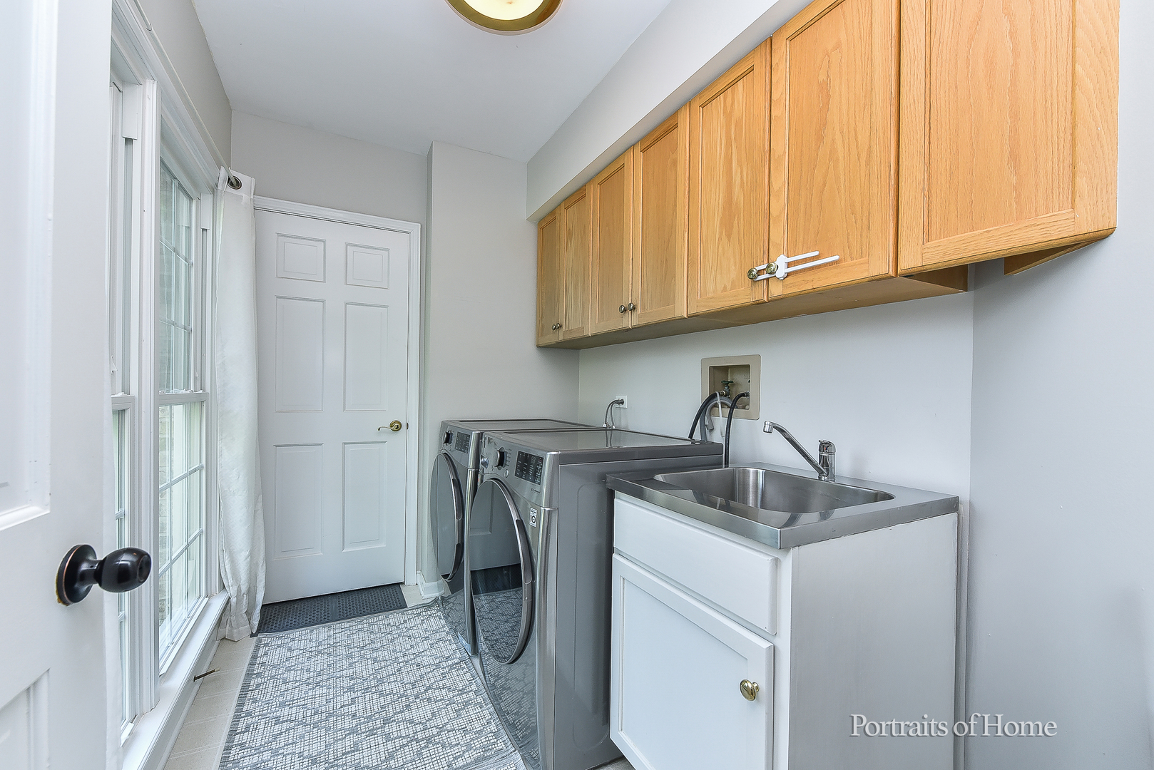 581 Tanager Lane, West Chicago, IL 60185