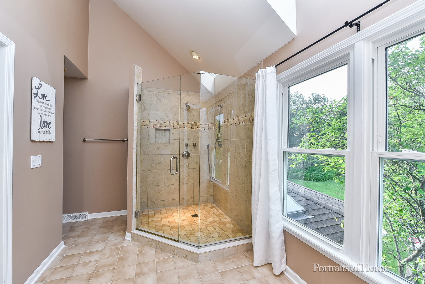 581 Tanager Lane, West Chicago, IL 60185