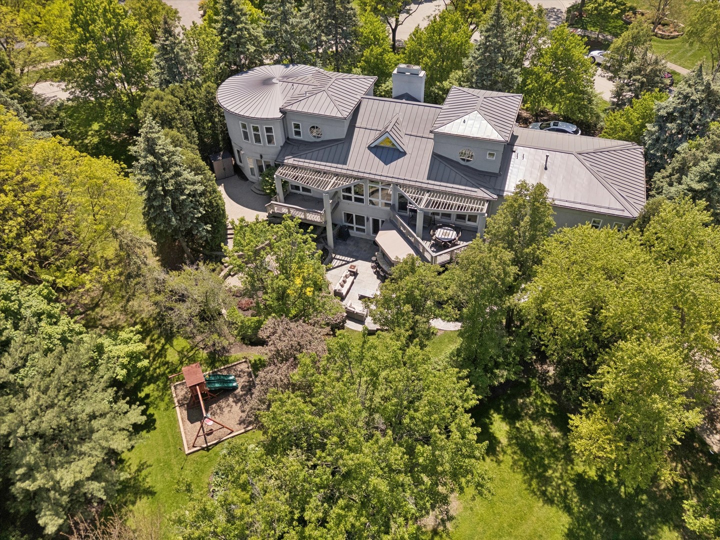 125 Circle Ridge Drive, Burr Ridge, IL 60527
