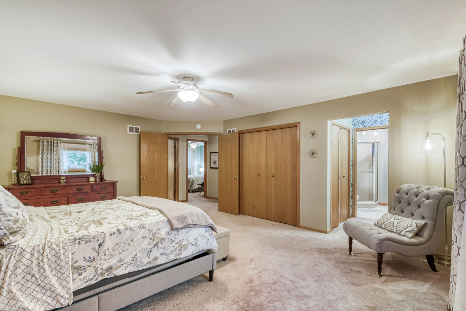 1244 Newbridge Avenue, Lockport, IL 60441