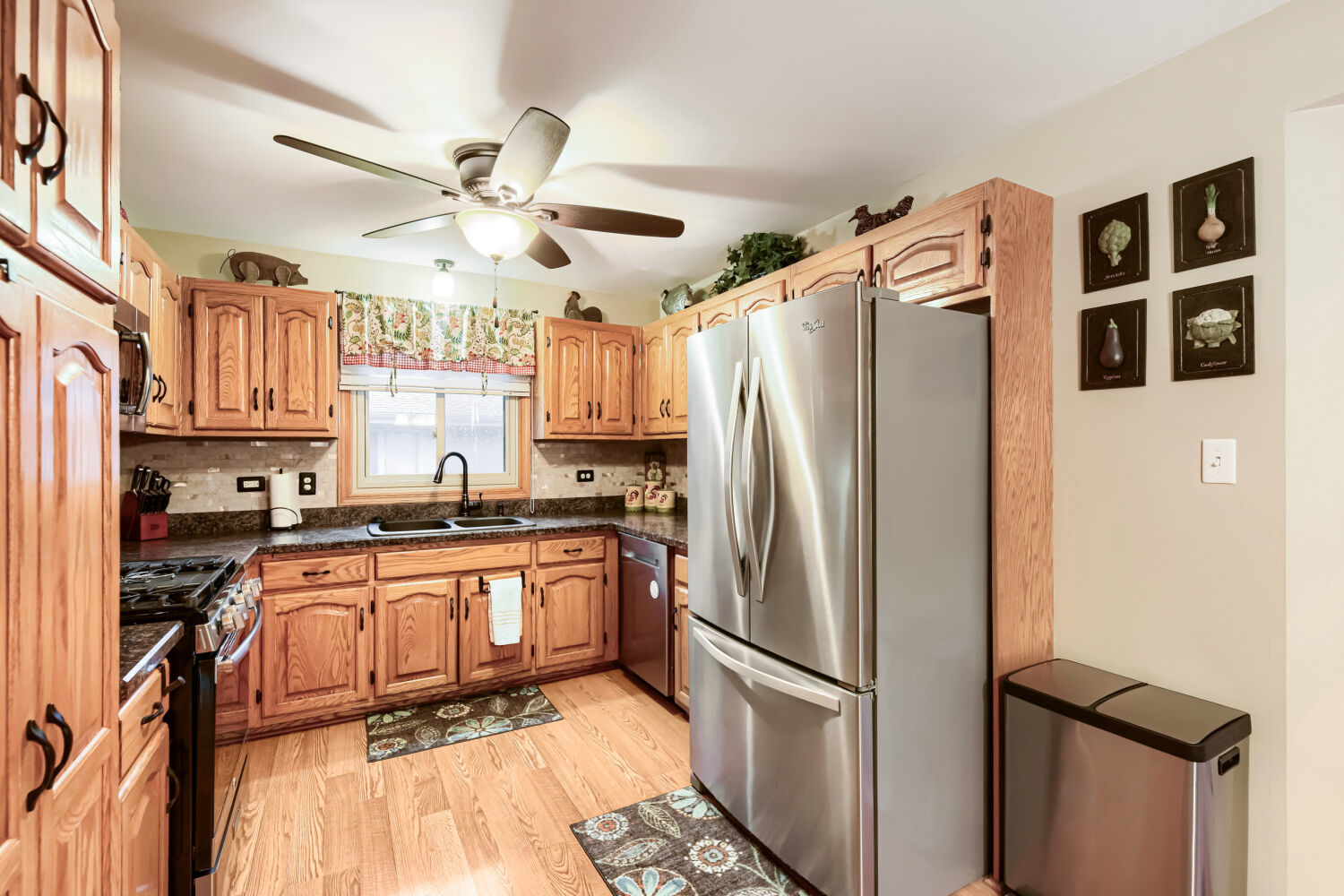 1244 Newbridge Avenue, Lockport, IL 60441