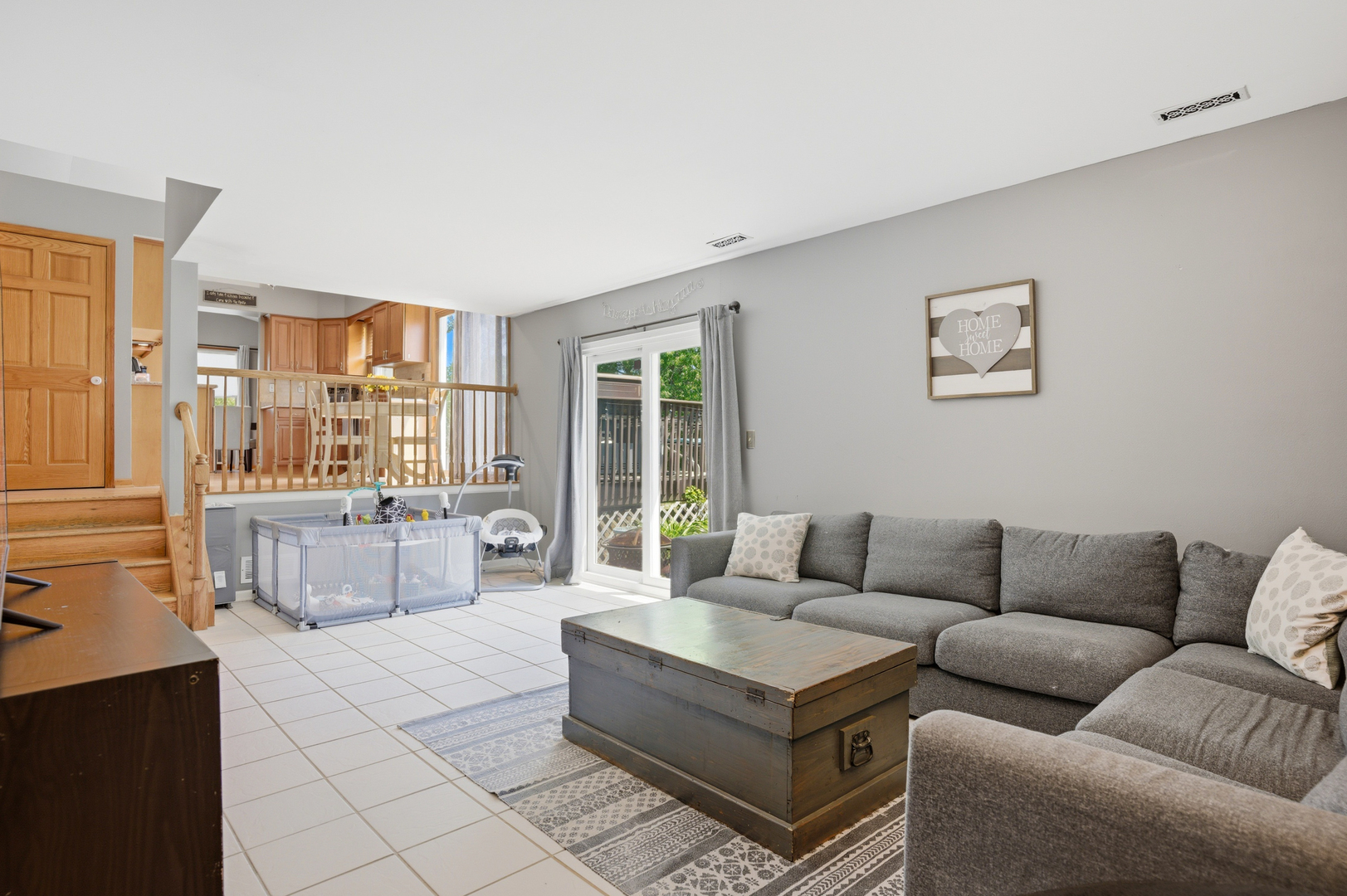 811 Westbury Drive, Algonquin, IL 60102