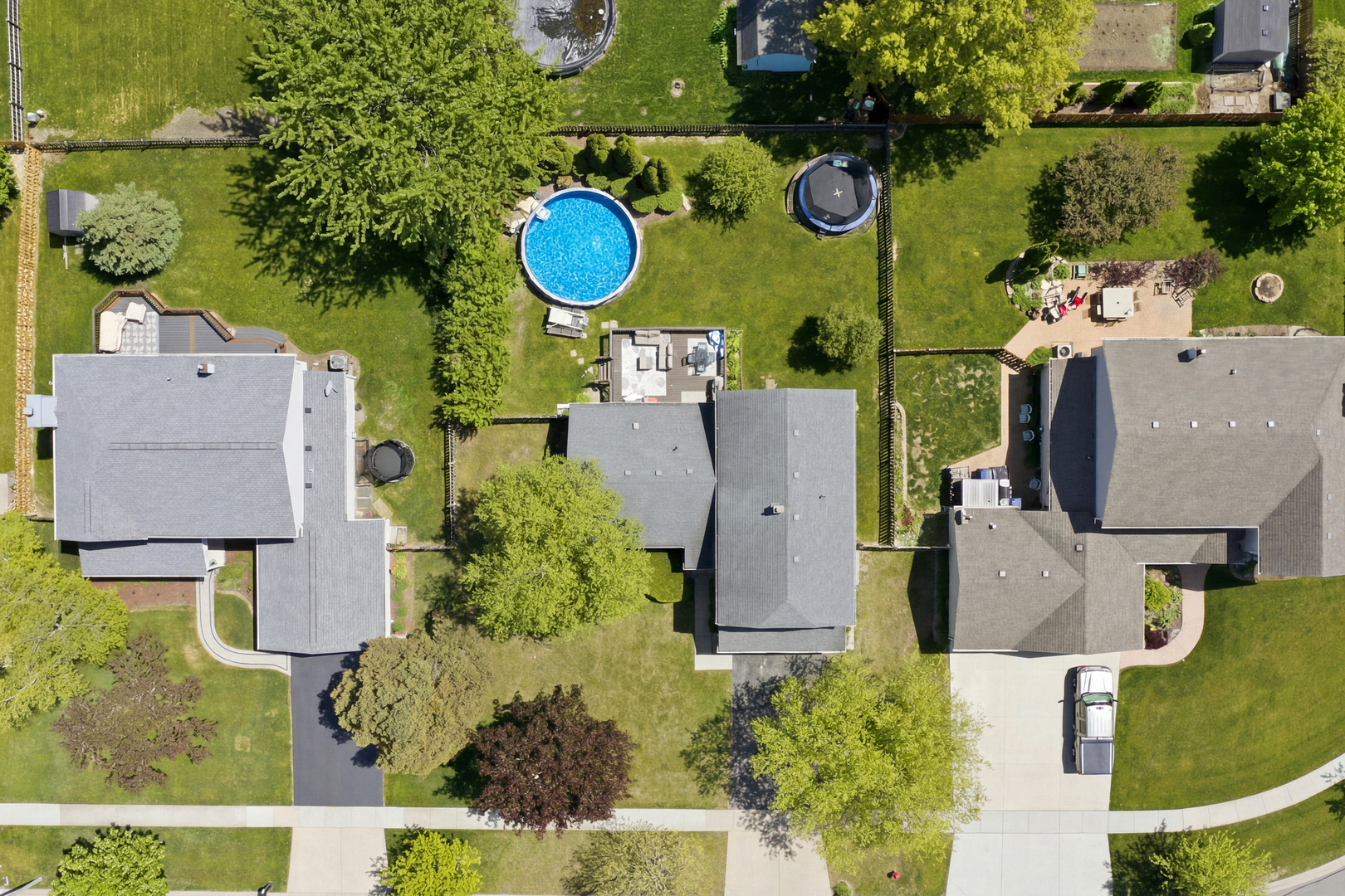 811 Westbury Drive, Algonquin, IL 60102
