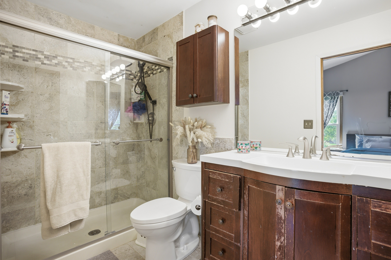 811 Westbury Drive, Algonquin, IL 60102