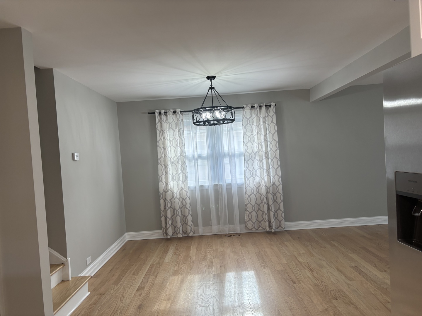 6127 W 79th Place, Burbank, IL 60459