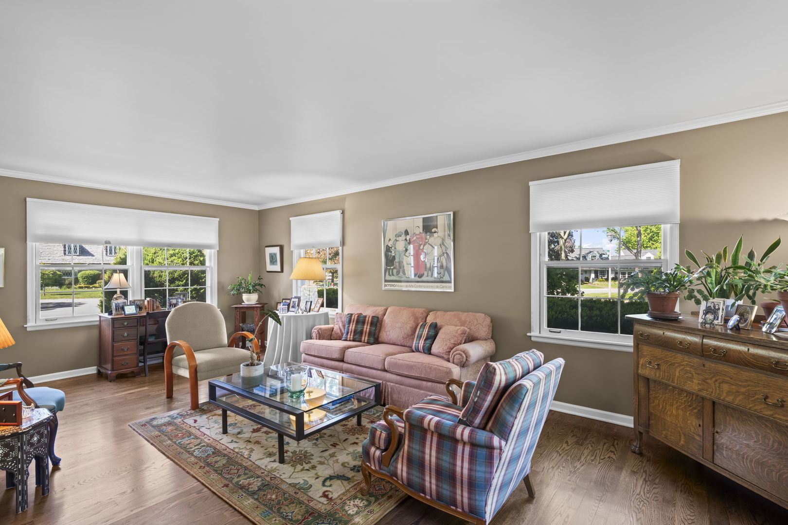 512 S Bristol Lane, Arlington Heights, IL 60005