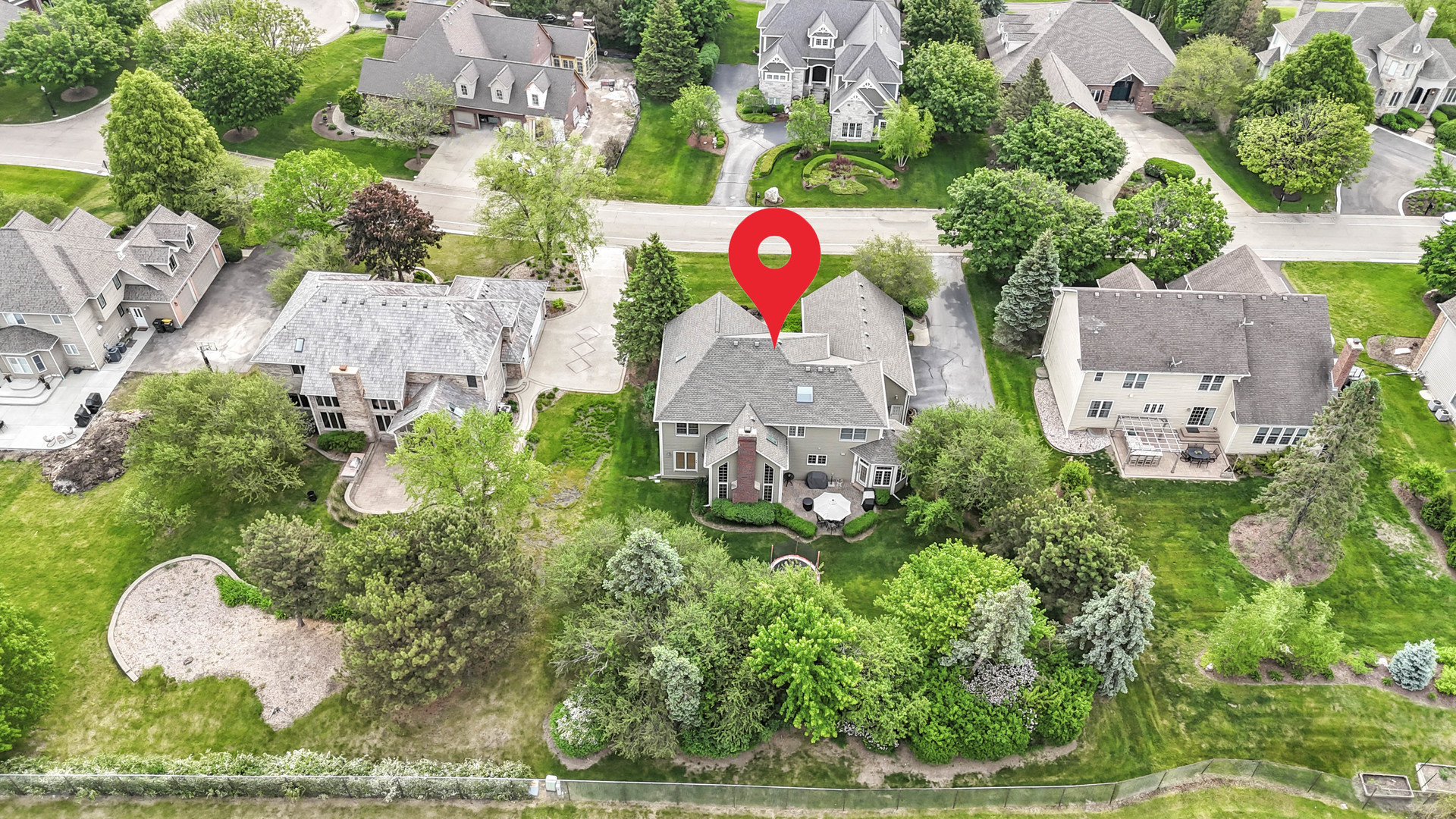 631 Mason Lane, Lake In The Hills, IL 60156