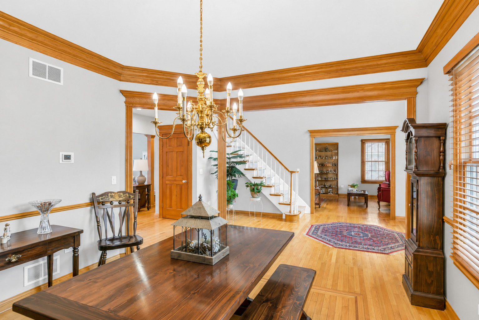 631 Mason Lane, Lake In The Hills, IL 60156