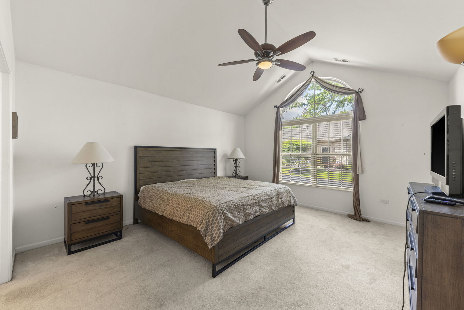 1900 Timbers Edge Circle, Joliet, IL 60431