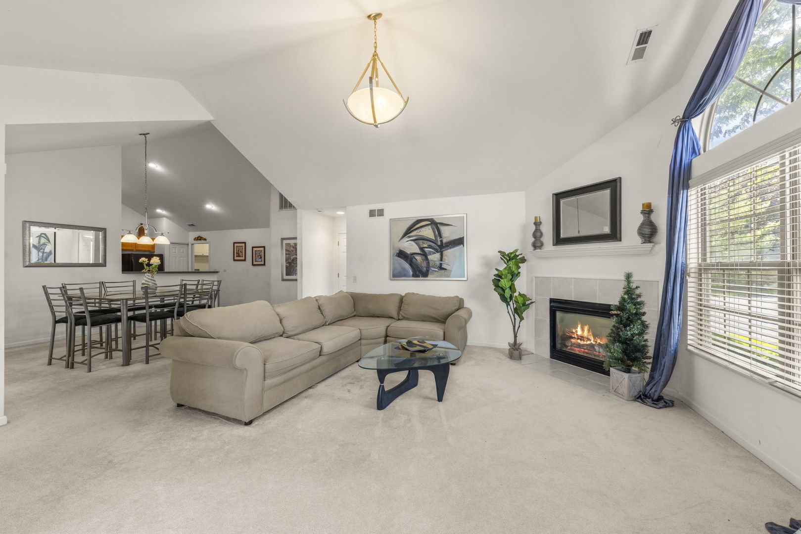 1900 Timbers Edge Circle, Joliet, IL 60431