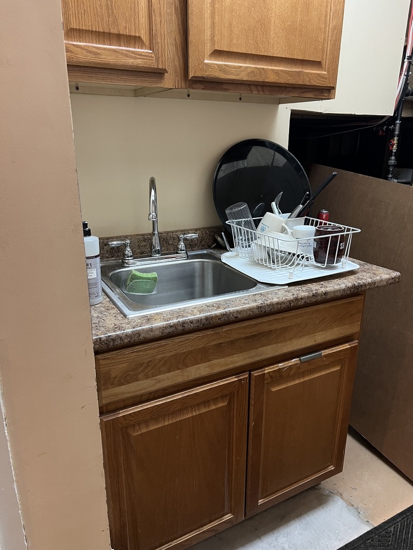 7612 W North Avenue #1, Elmwood Park, IL 60707