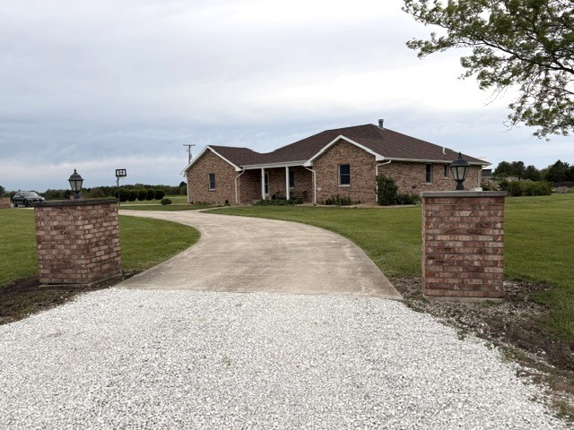 31025 N 2400 East Road, Dwight, IL 60420