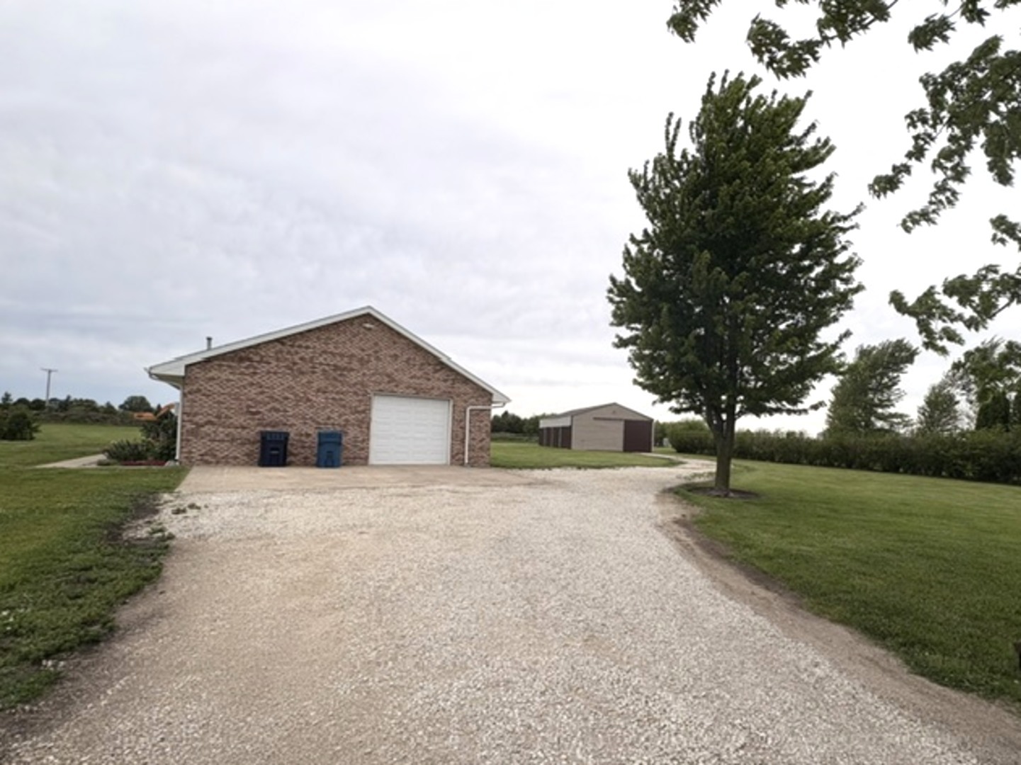 31025 N 2400 East Road, Dwight, IL 60420