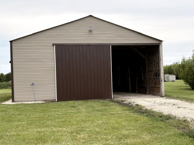 31025 N 2400 East Road, Dwight, IL 60420